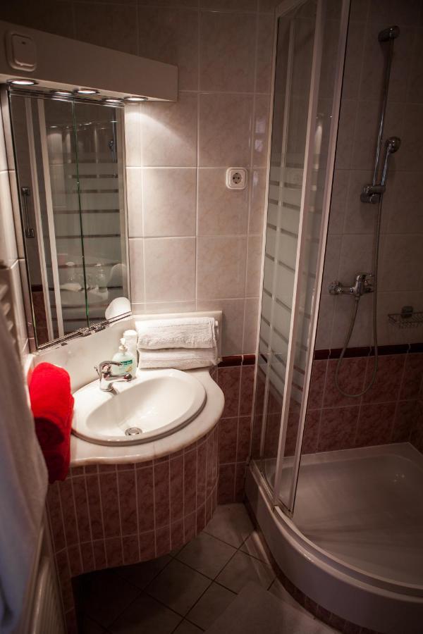 Villa Mediterran Heviz Room photo